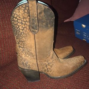 Corral Leopard print boots